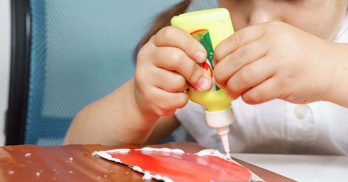 What Positive Parenting Actually Means, Beyond the Buzzword