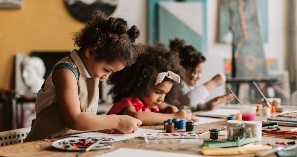 Livelihood Parenting -Building Self Confidence in Kids Without Praising Everything